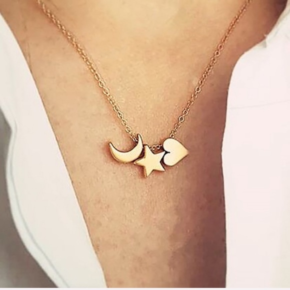 💕Last one Moon Star Heart Pendant Necklace Choker - Picture 3 of 7